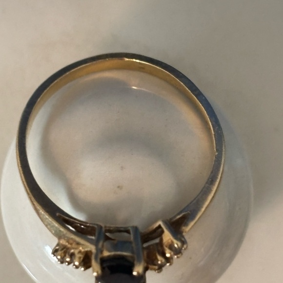 10k Gold and SapphireWomen's Ring - Picture 4 of 9